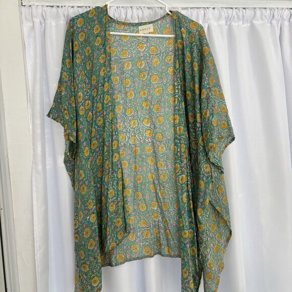 Maelu Kimono Womens  One Size Ethically Made Lightweight Floral Chic - Picture 2 of 6